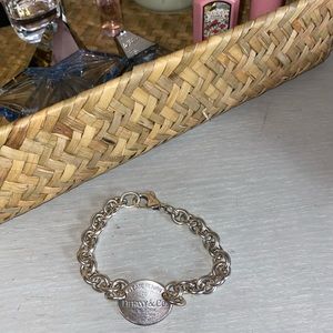 Please Return to Tiffany & Co. Oval Tag Bracelet